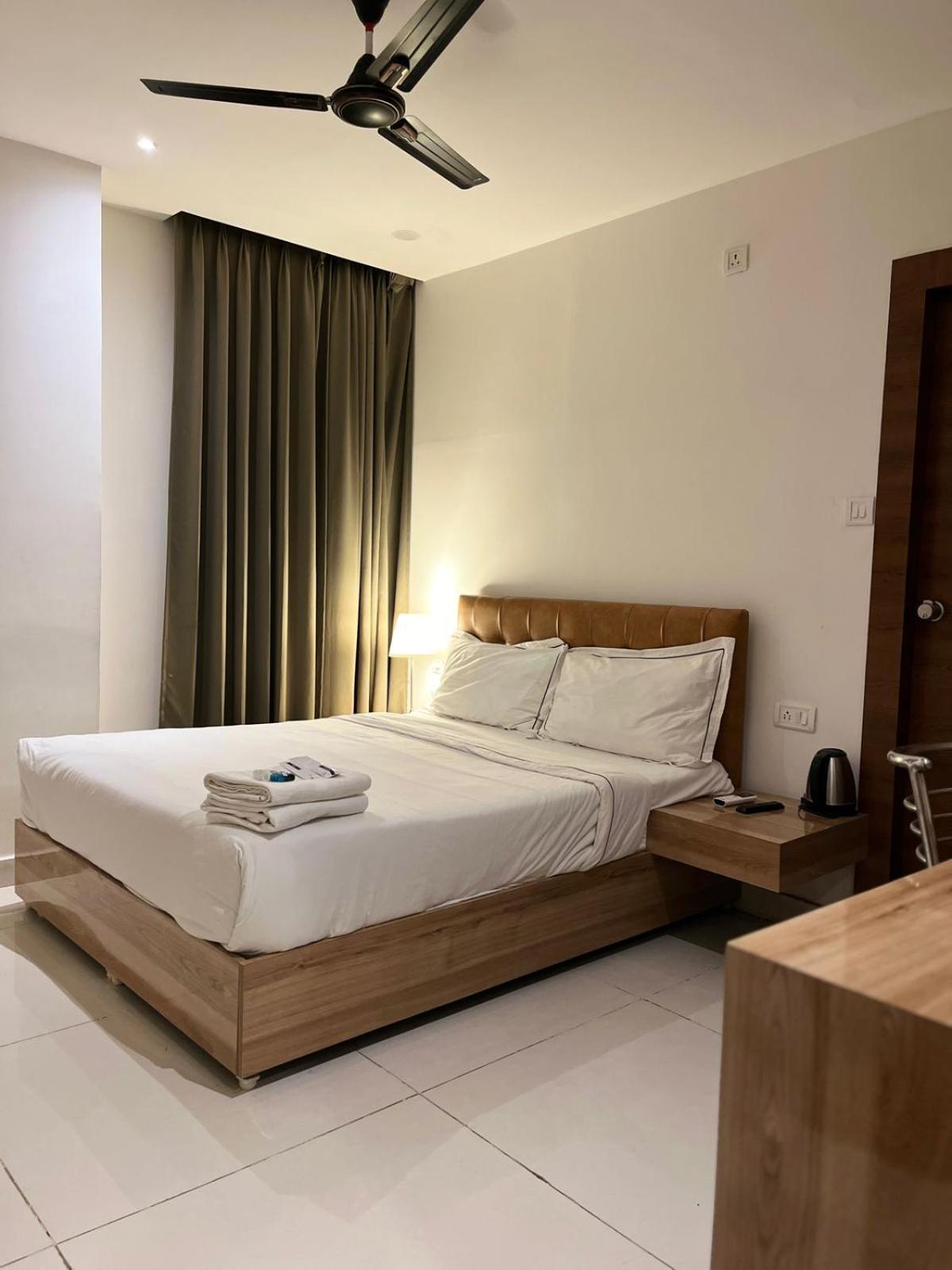 Hotel Hibiscus Tree- Bachupally Haïdarabad Extérieur photo